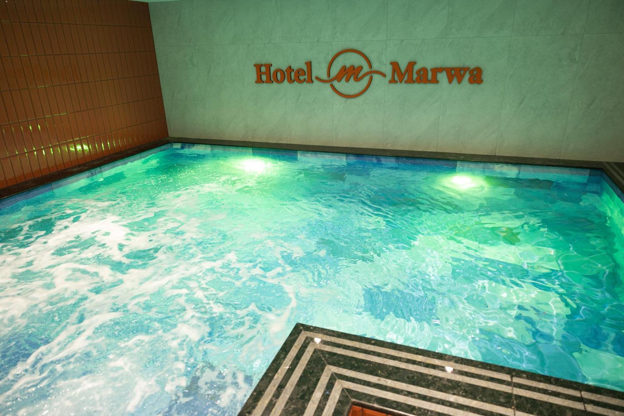 Hotel Marwa Tashkent Pool&Spa Exterior photo